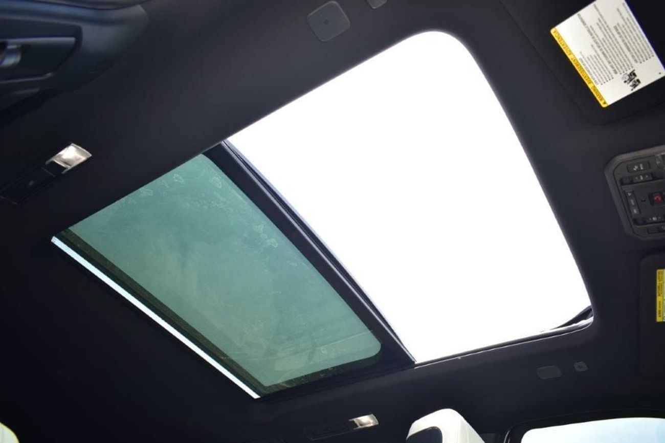 Toyota Sequoia Capstone Hybrid V6 3.5L Turbo 4WD