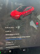 تسلا موديل 3