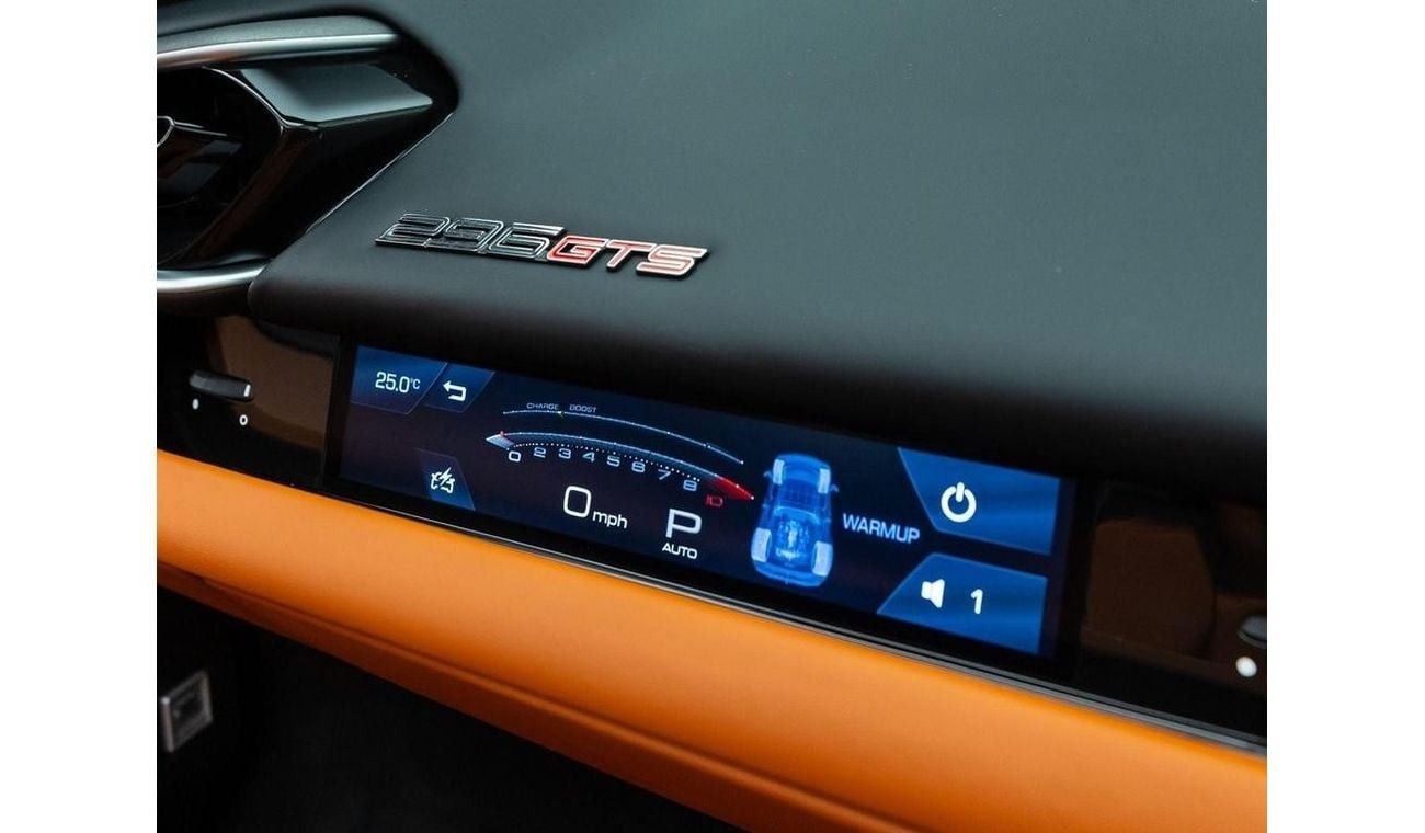 فيراري 296 GTS 3.0T V6 Spider F1 DCT RIGHT HAND DRIVE