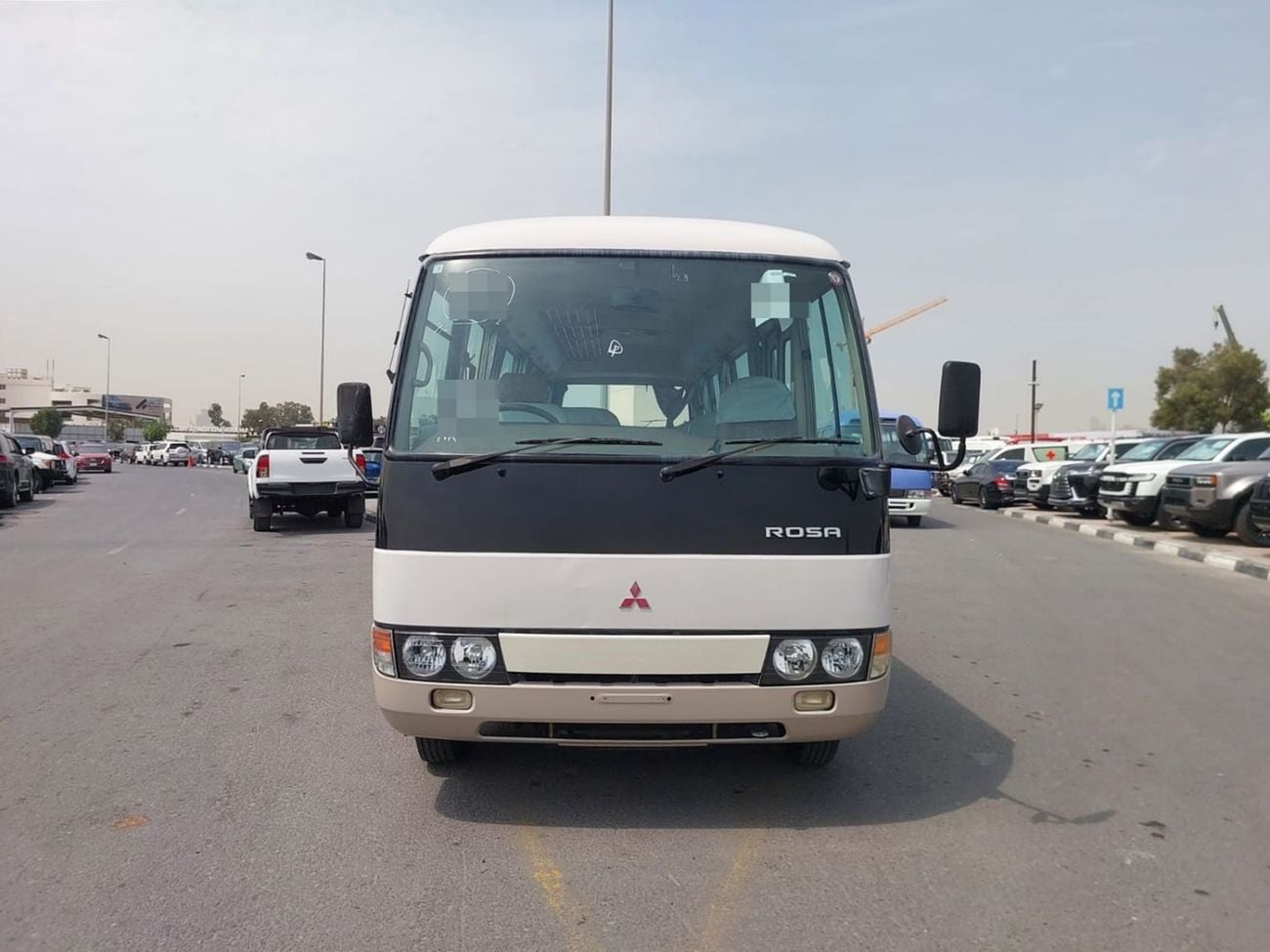 ميتسوبيشي روزا (RAMADAN OFFER) MITSUBISHI ROSA BUS RHD 1998 MODEL 5.2 L DIESEL MANUAL(PM00446)