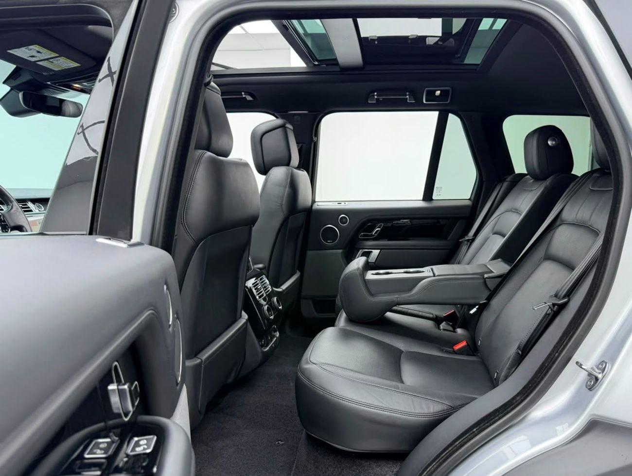 Land Rover Range Rover 2020 Range Rover Vogue P525, Warranty, Fully Loaded, Excellent Condition, Clean Title