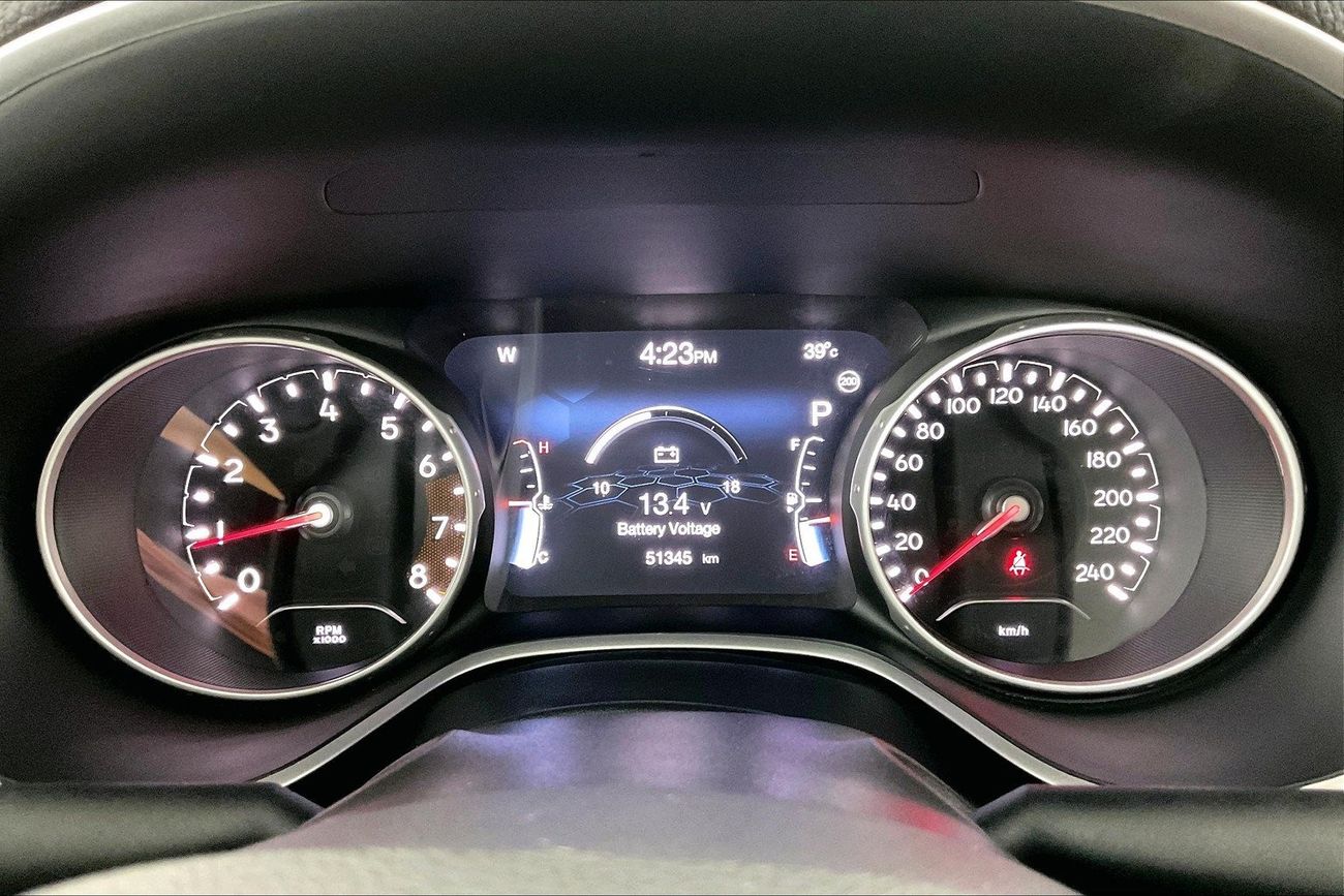 Mercedes-Benz E200 Premium | 1 year free warranty | 0 Down Payment