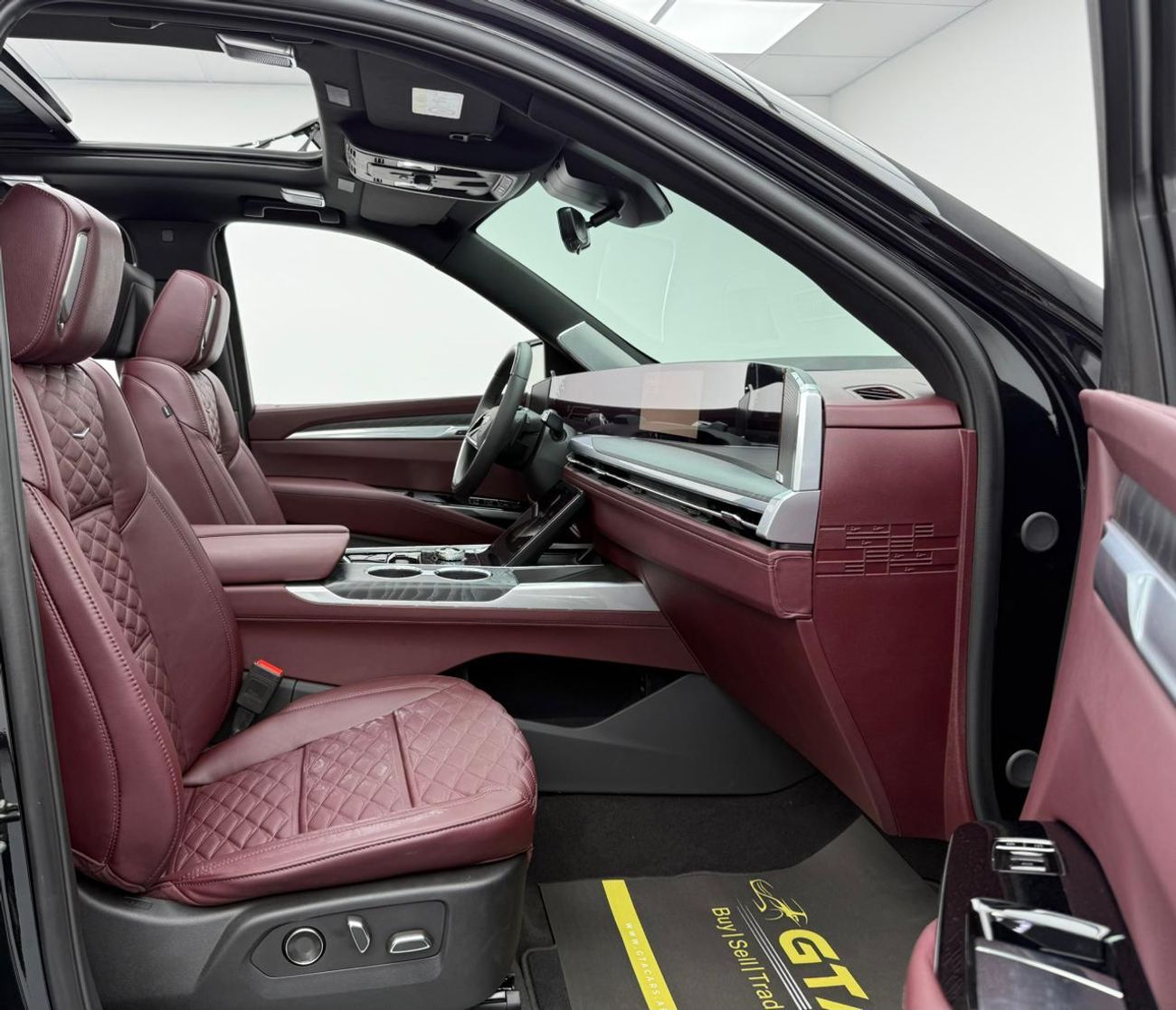 Cadillac Escalade Sport 6.2L 4WD 2025 Cadillac Escalade Sport Black Edition, 4 Years Cadillac Warranty, Very Low Km, G