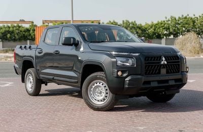 ميتسوبيشي L200 GL 2.4 لتر - ناقل حركة يدوي - رمادي من الداخل أسود | للتصدير فقط