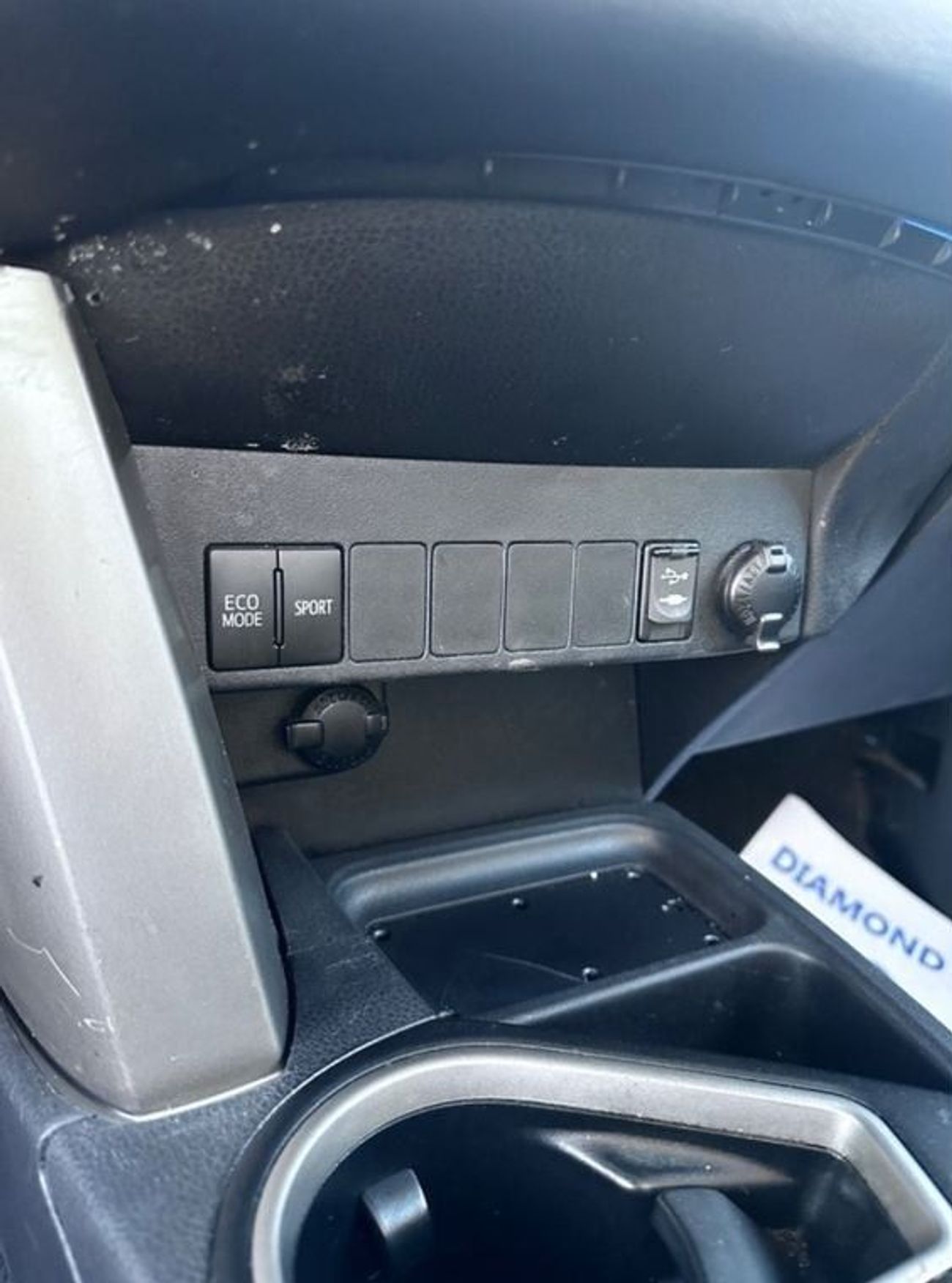 تويوتا راف ٤ Adventure 2.5L 4WD