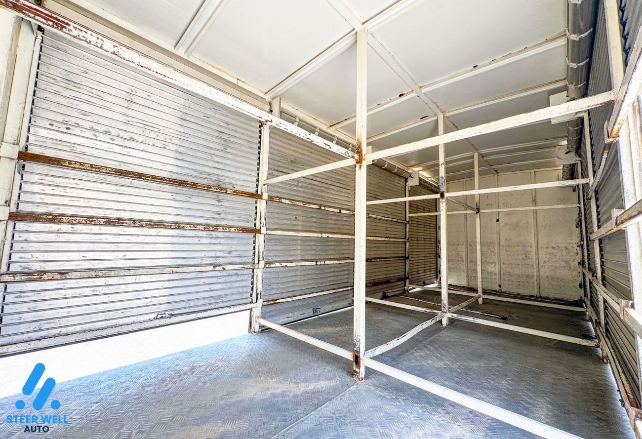 Hino 300 916 Truck, 4.0L RWD Shutter Box 2019 - Diesel - Good Performance - Book now!