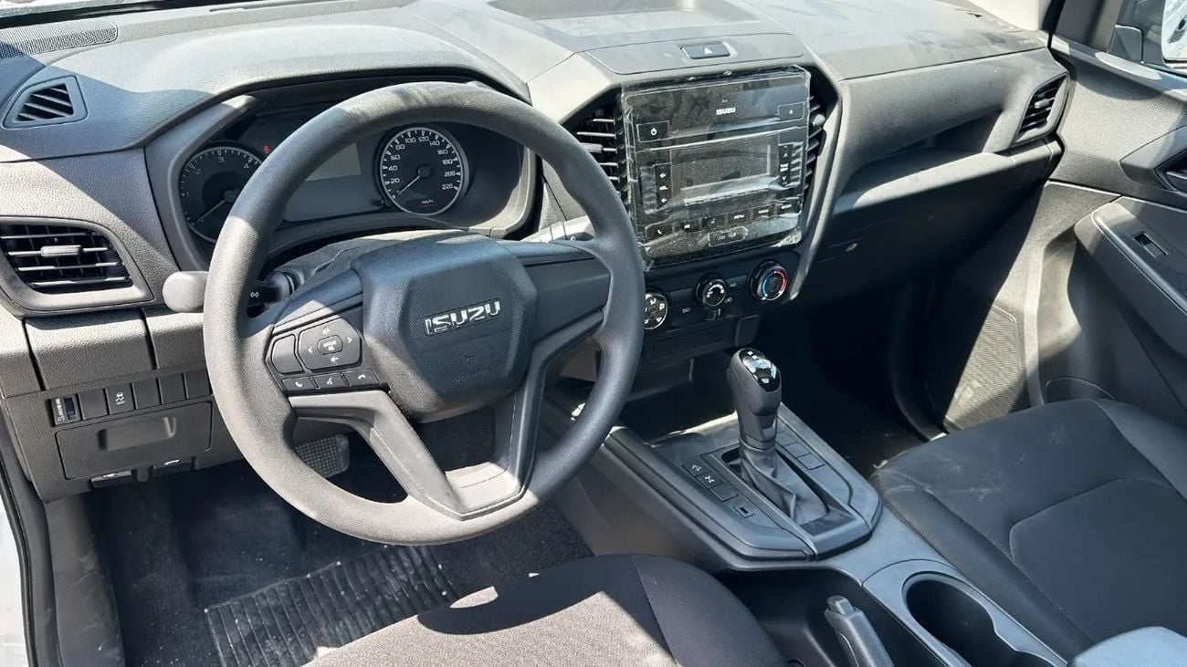 إيسوزو D ماكس STD ISUZU/D-MAX/1.9 Diesel, Single Cabin 4x4, PWR, Alloy Wheel, AT