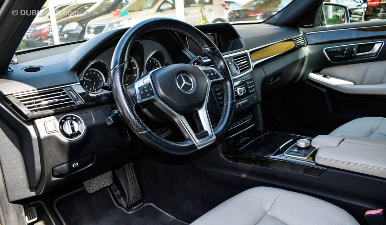 Mercedes-Benz E 350 Import dye agency number one, leather slot wheels, fingerprint sensors, screen cruise control, in ex