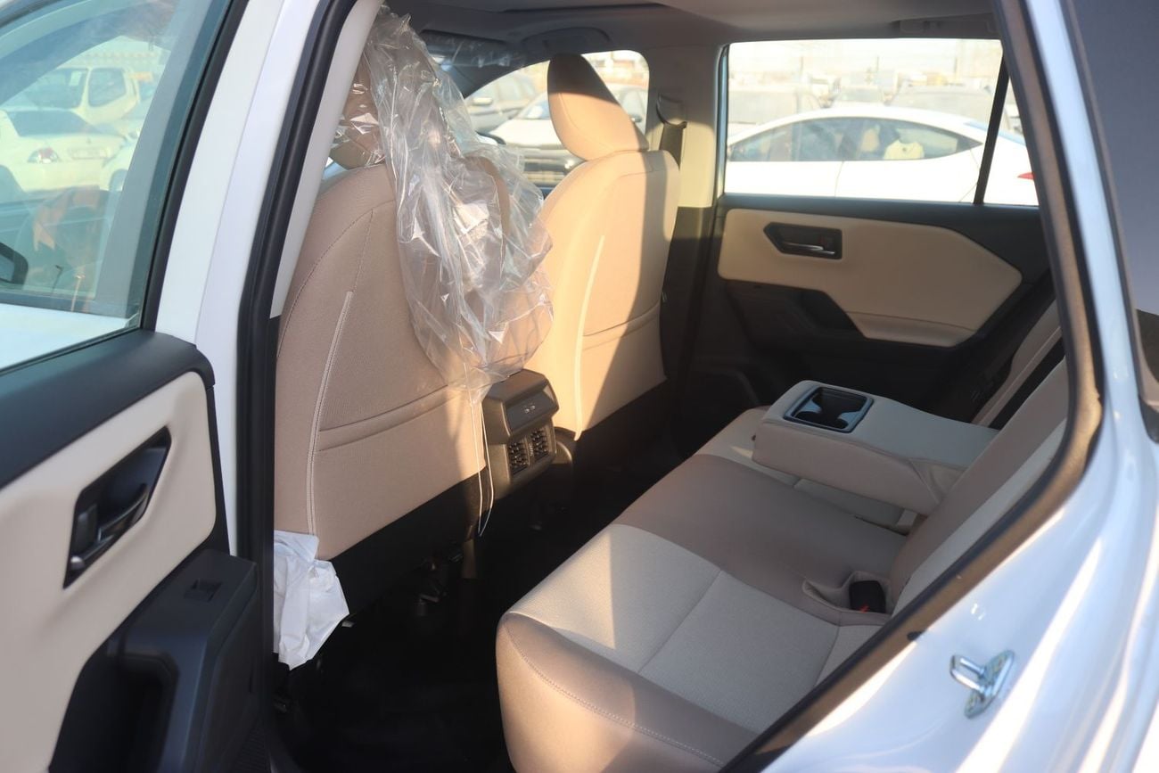 تويوتا راف ٤ 2.0 XLE , SUNROOF , ALLOY WHEELS , PUSH START, MODEL 2026