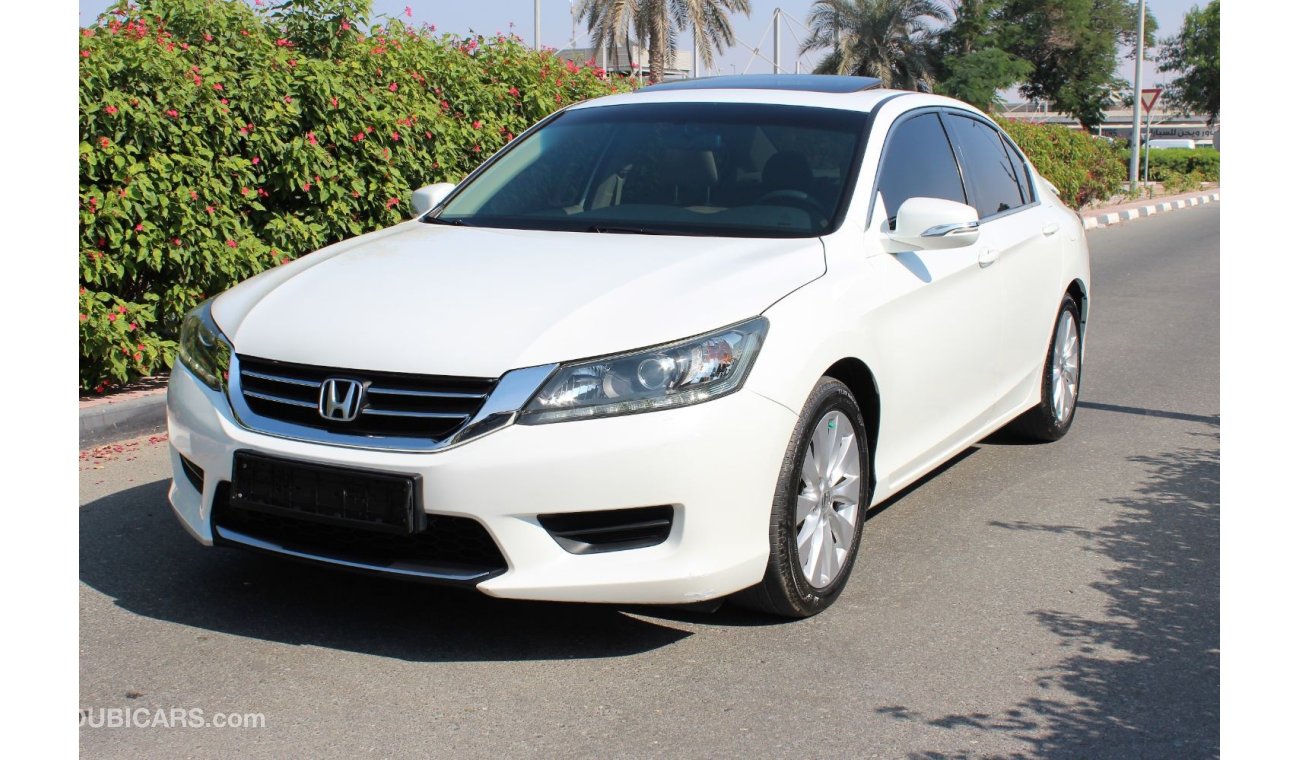 Honda Accord 2014/ 4 CYL/2.4/ GCC/ 100% ORIGINAL PAINT/ 1 YEAR WARRANTY