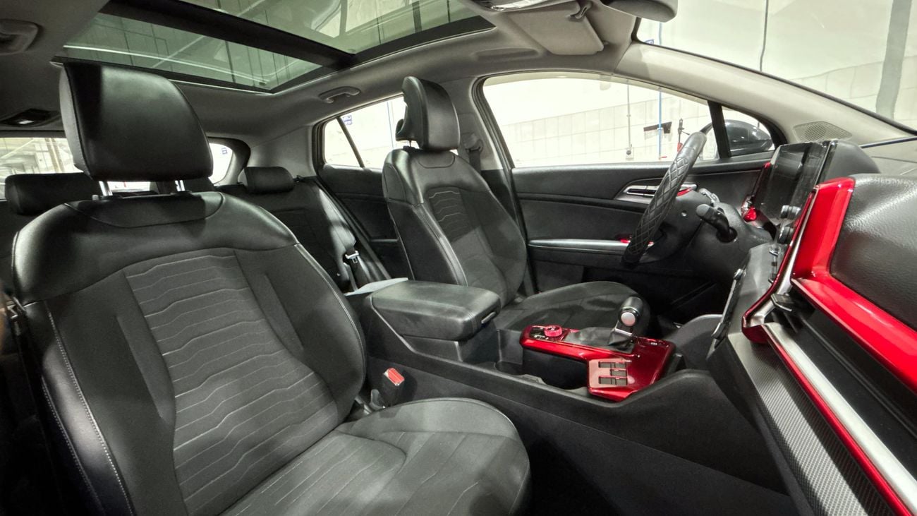 Kia Sportage 2025 EX DLX | AED 1614/Month | 20% DP | 30 Day Return | Warranty | Service History