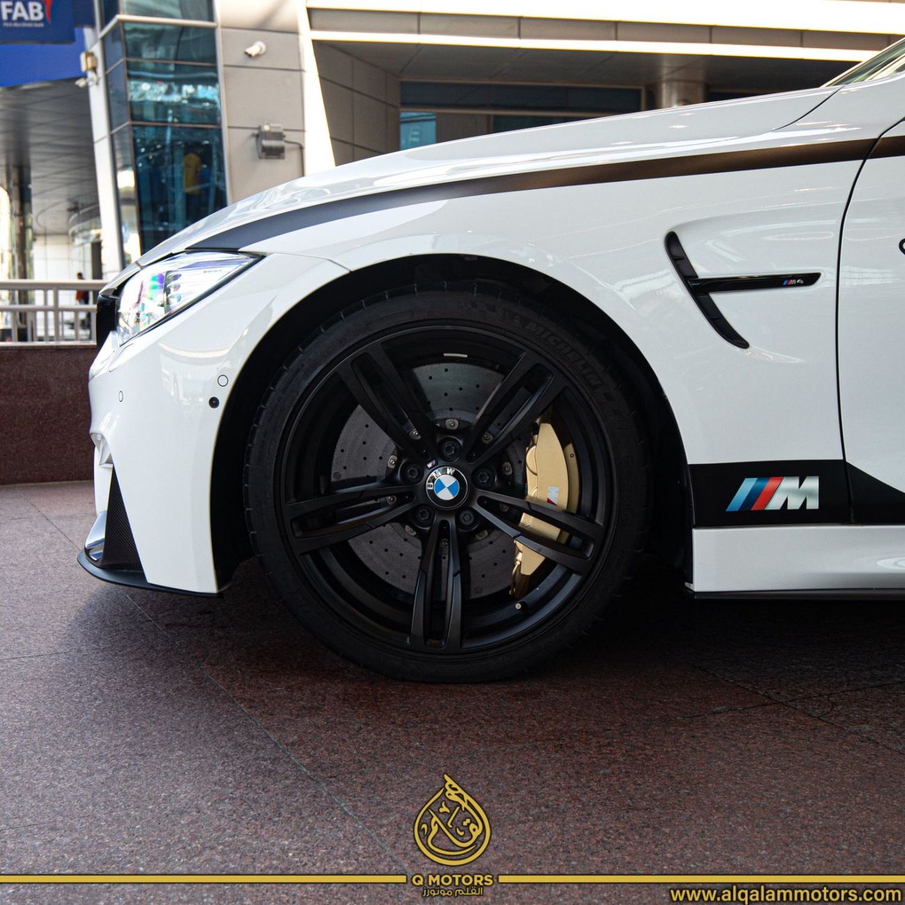 BMW M4 1 OF 23 BMW M4 DTM CHAMPION EDITION GCC 2000KM