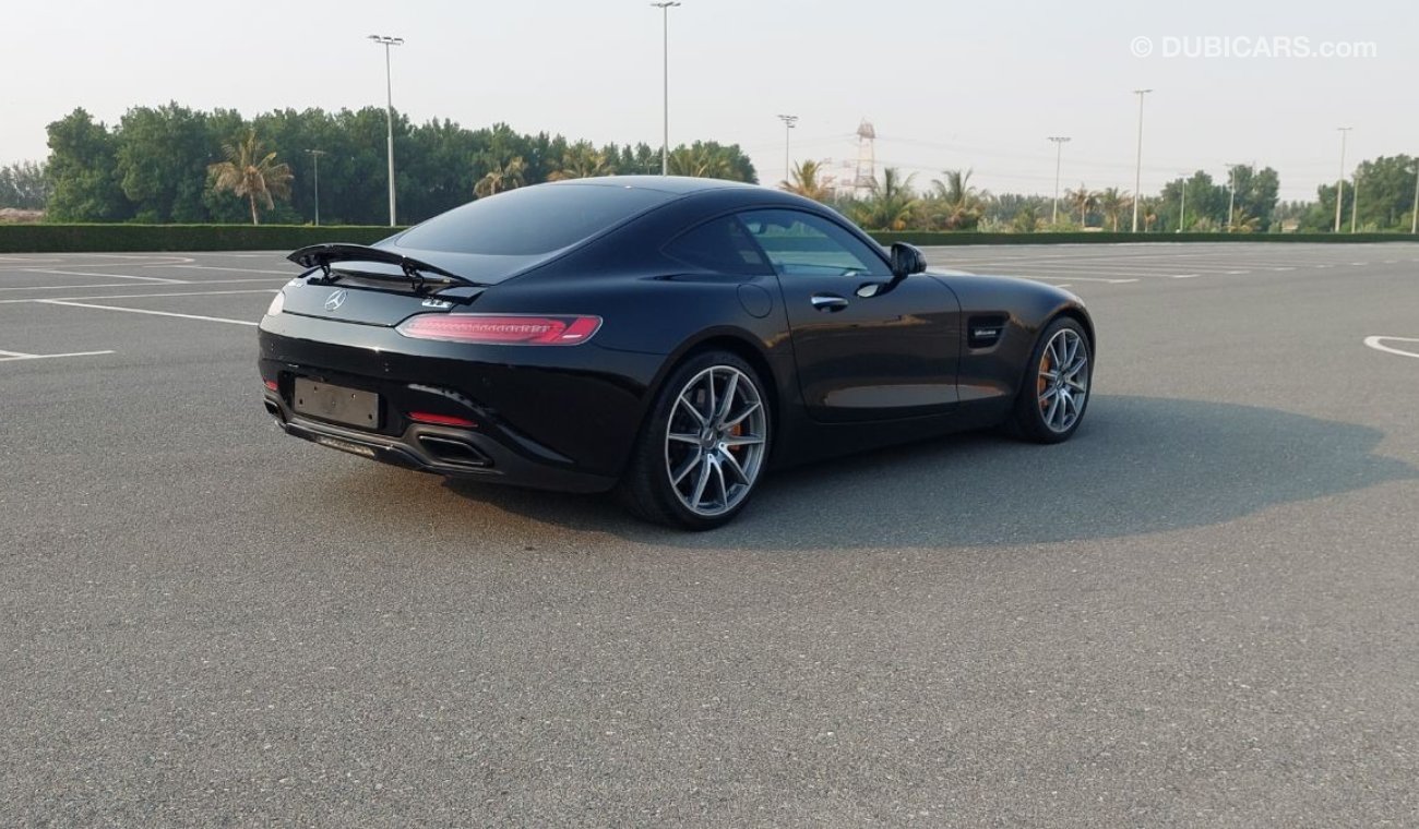 مرسيدس بنز AMG GT S Full service history