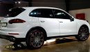 Porsche Cayenne S 2016 Porsche Cayenne S, Agency Warranty, Full History, GCC