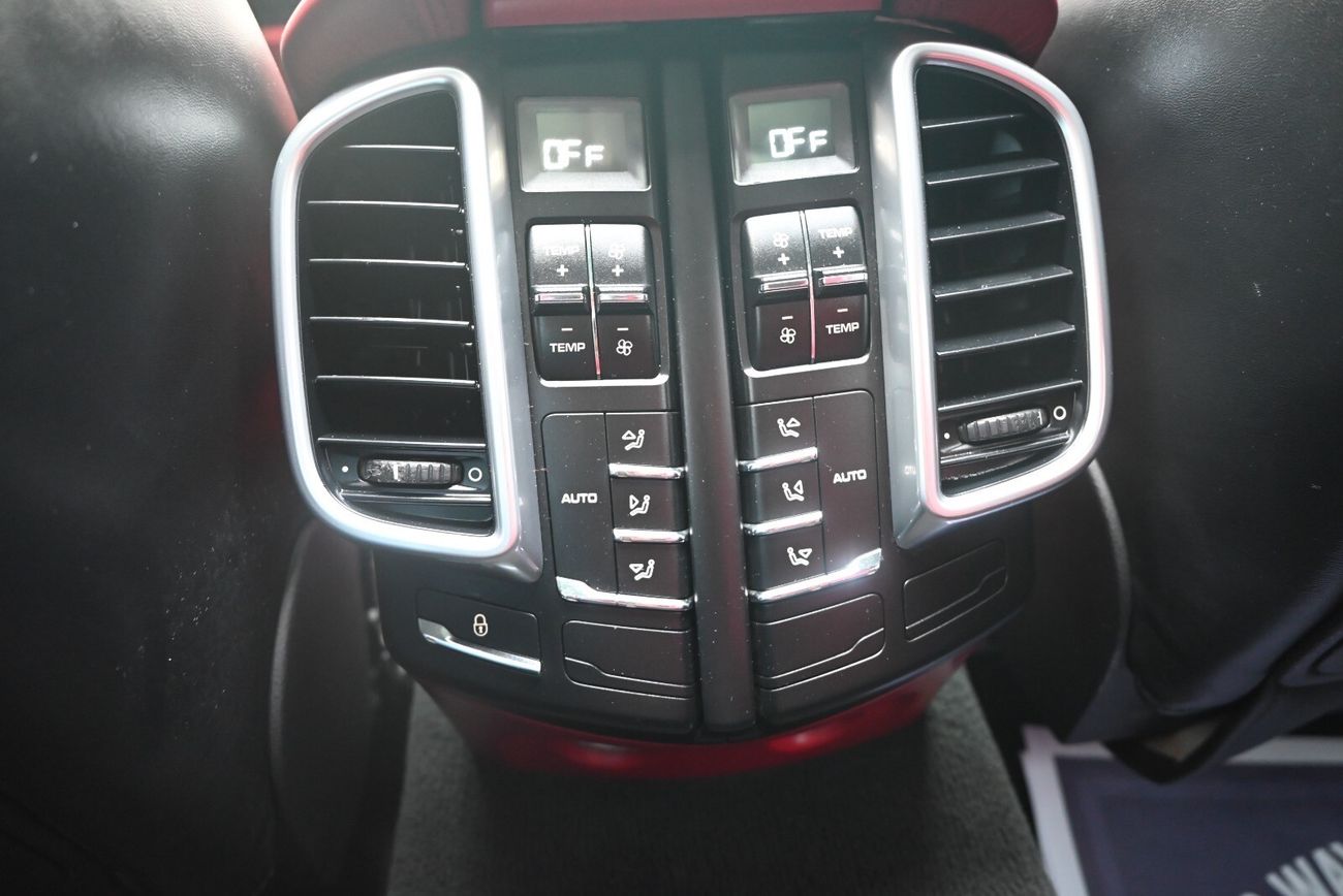 بورش كايان GTS 4.8L