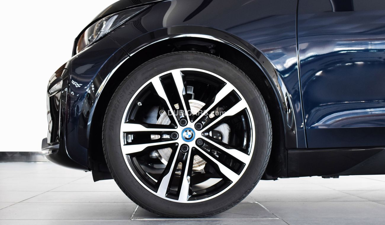 بي أم دبليو i3 S