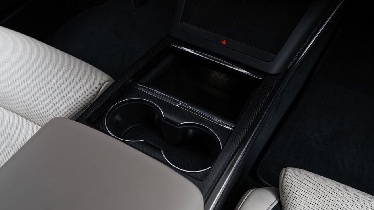 تسلا Model S Plaid - 2024 - GCC - Under Warranty