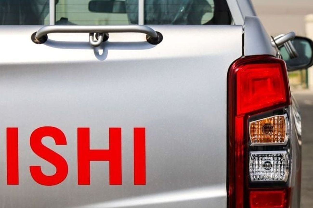 ميتسوبيشي L200 2.5L DIESEL DCABIN | 4x2 GL 5MT | 2023