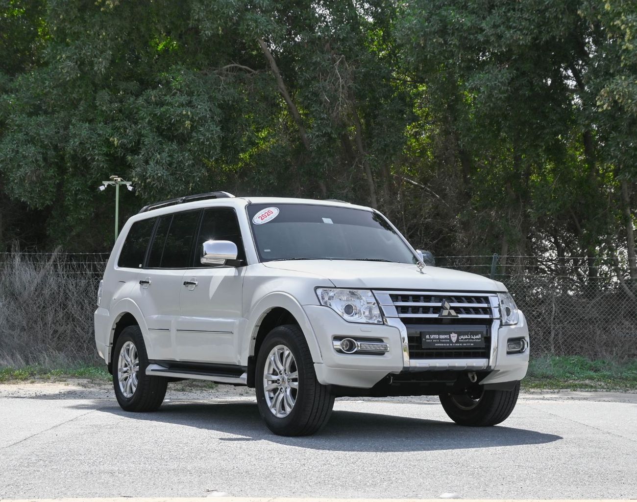 Mitsubishi Pajero GLS Mid 3.8L (274 HP) Mitsubishi Pajero 3.8L 2020 GCC Original Paint accident-free