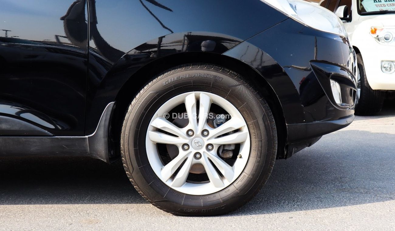 Hyundai Tucson Tucson 2014 full option GCC clean car