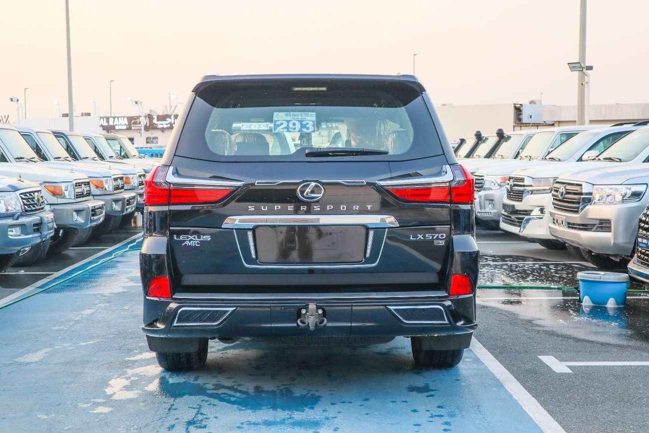 Lexus LX 570 Signature