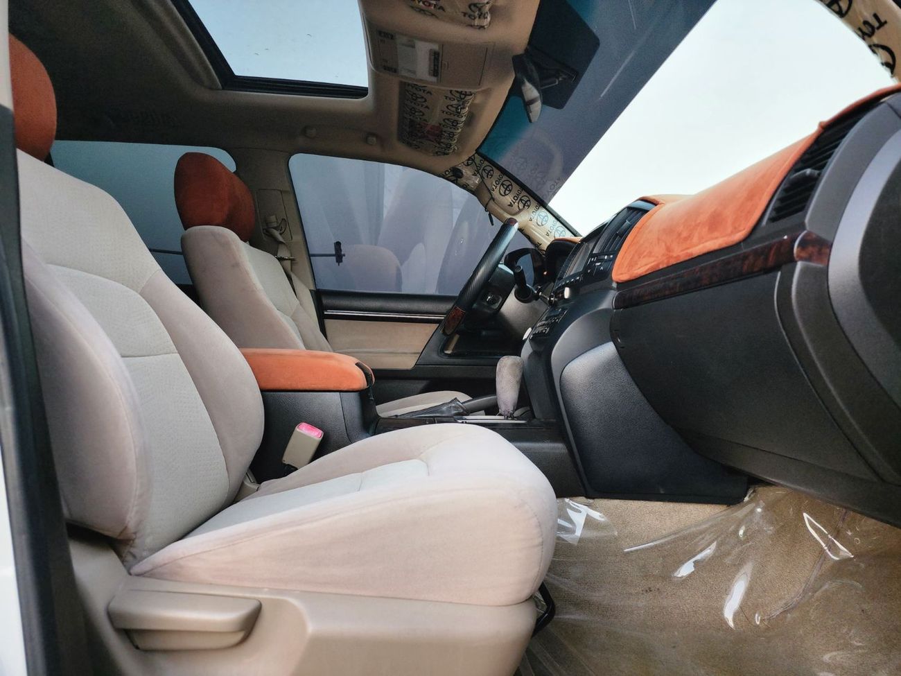 تويوتا لاند كروزر GX.R V8