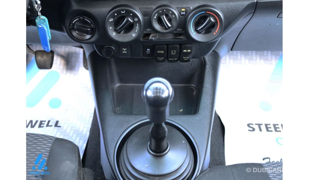 تويوتا هيلوكس DLS 2018 Double Cab 2.4L 4WD 4x4 Diesel M/T / Well Maintained / GCC Specs / Book Now