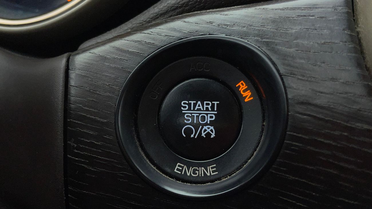 Jeep Grand Cherokee SUMMIT 5.7 | Zero Down Payment | Home Test Drive