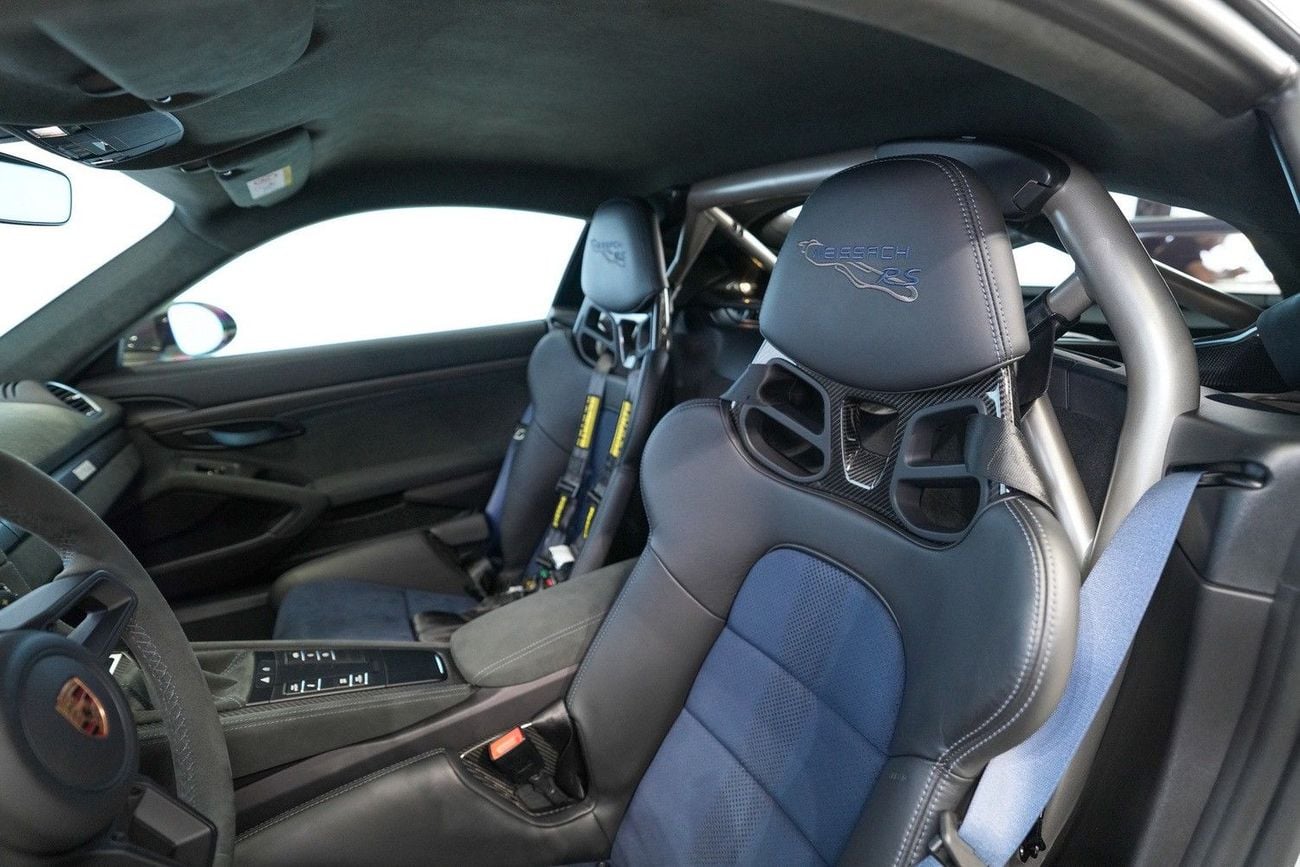 Porsche 718 Cayman GT4 RS