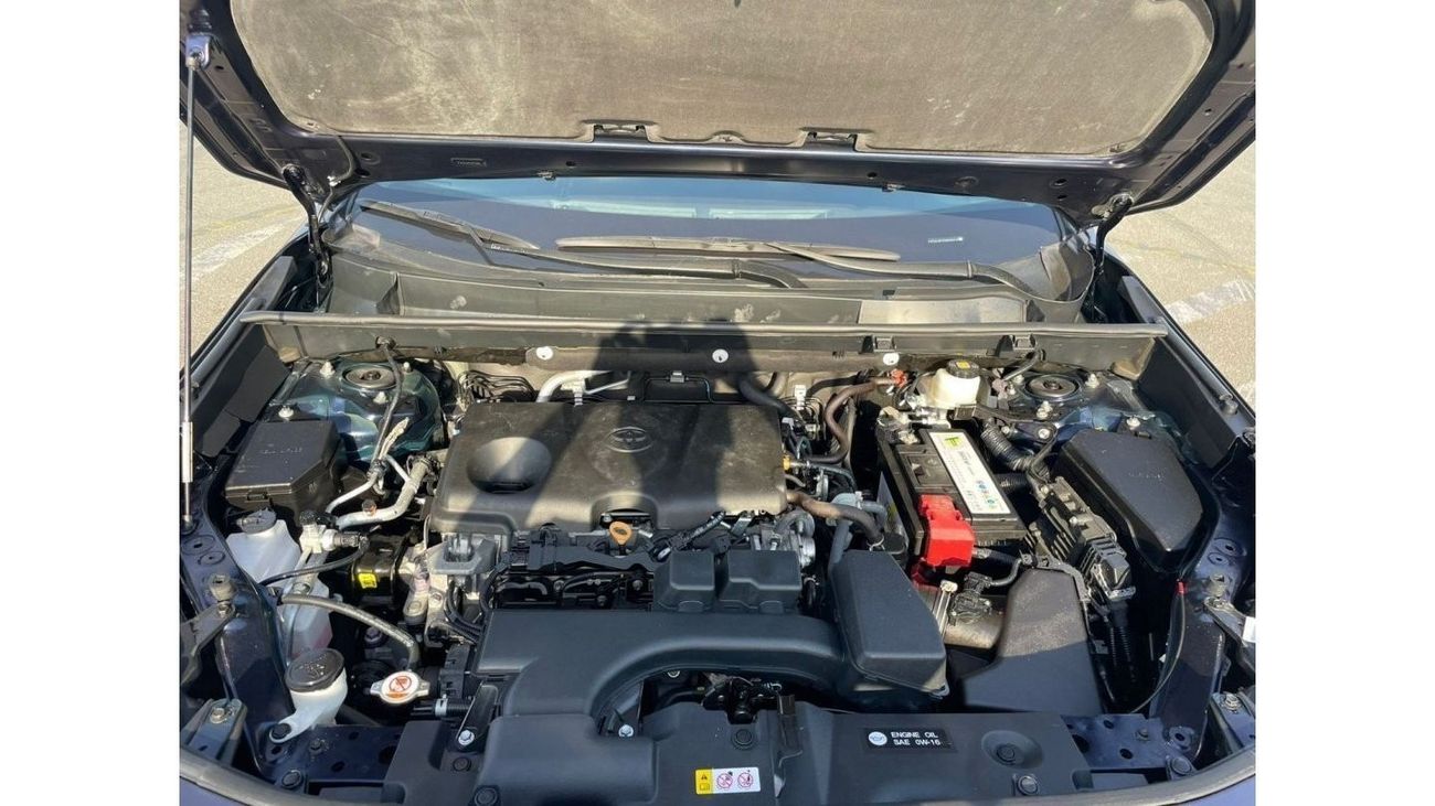 Toyota RAV4 2022 Toyota Rav4 XLE Premium Full Option - 2.5L V4 - 4x4 AWD -