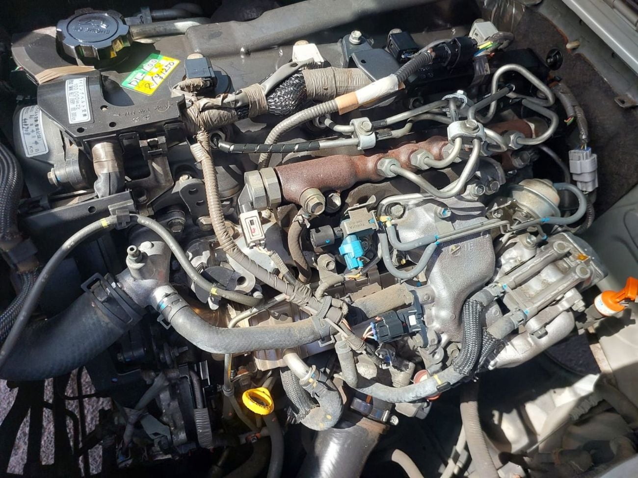 Toyota Hiace TOYOTA HIACE VAN RHD 2013 MODEL 3.0 L DIESEL AUTOMATIC(PM11956)