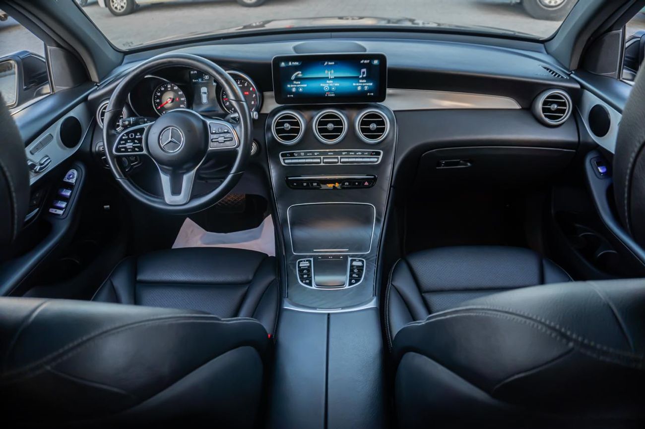 مرسيدس بنز GLC 300 Std 2.0L