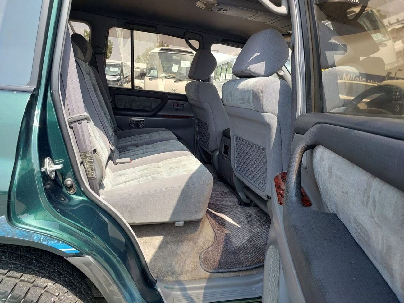 تويوتا لاند كروزر (RAMADAN OFFER) TOYOTA LAND CRUISER RHD 2001 MODEL 4.2 L DIESEL AUTOMATIC(PM23194)