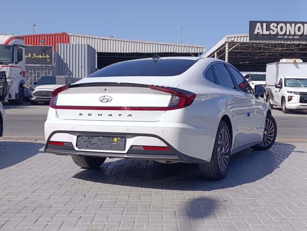 هيونداي سوناتا Base 2.0L