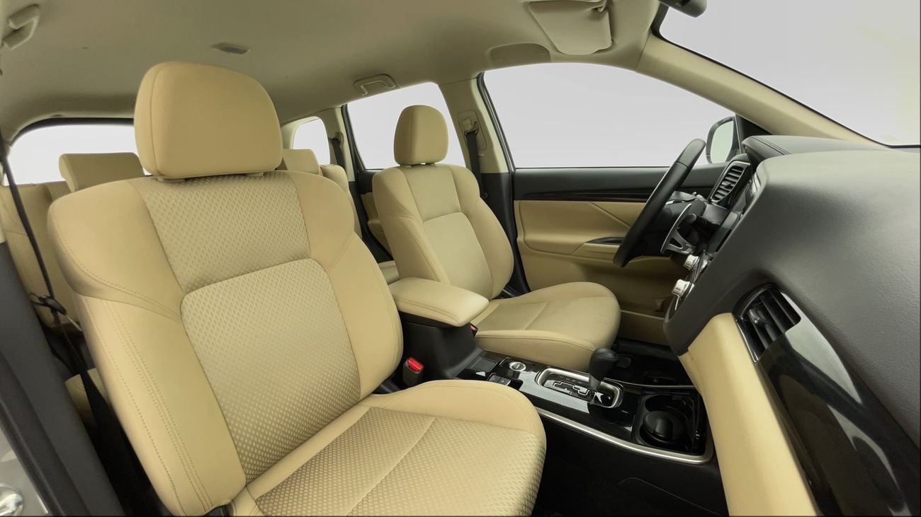 ميتسوبيشي آوتلاندر GLX MID LINE 2.4 | بدون دفعة مقدمة | اختبار القيادة في المنزل