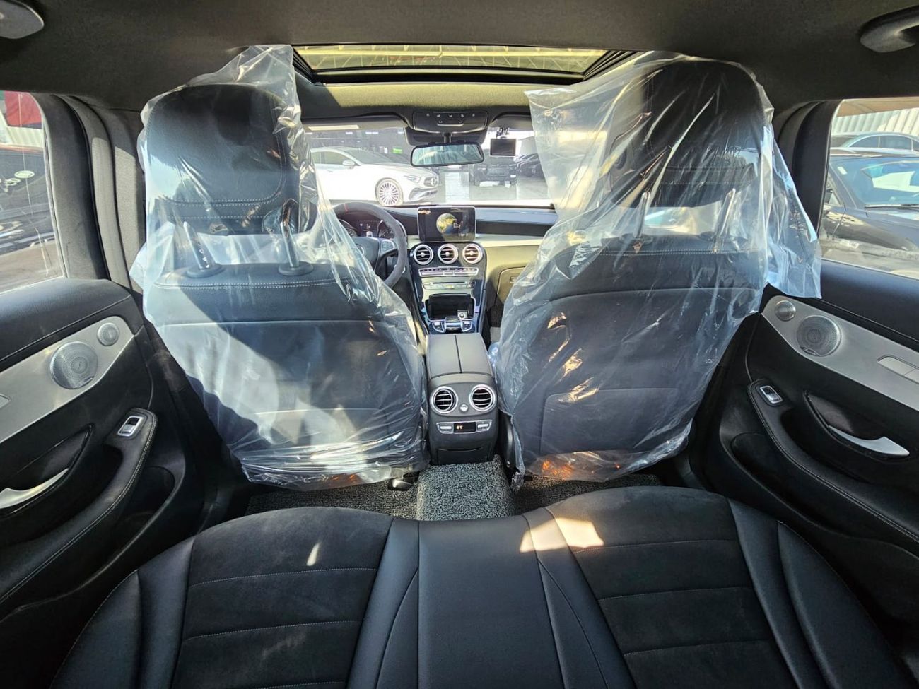 مرسيدس بنز GLC كوبيه 300 Premium 2.0L