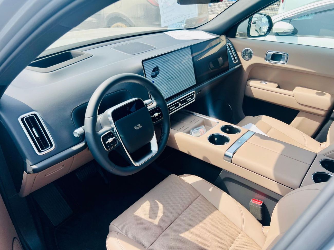 Li Auto L9 LI AUTO L9 ULTRA - MODEL 2025 - FULL UPDATE