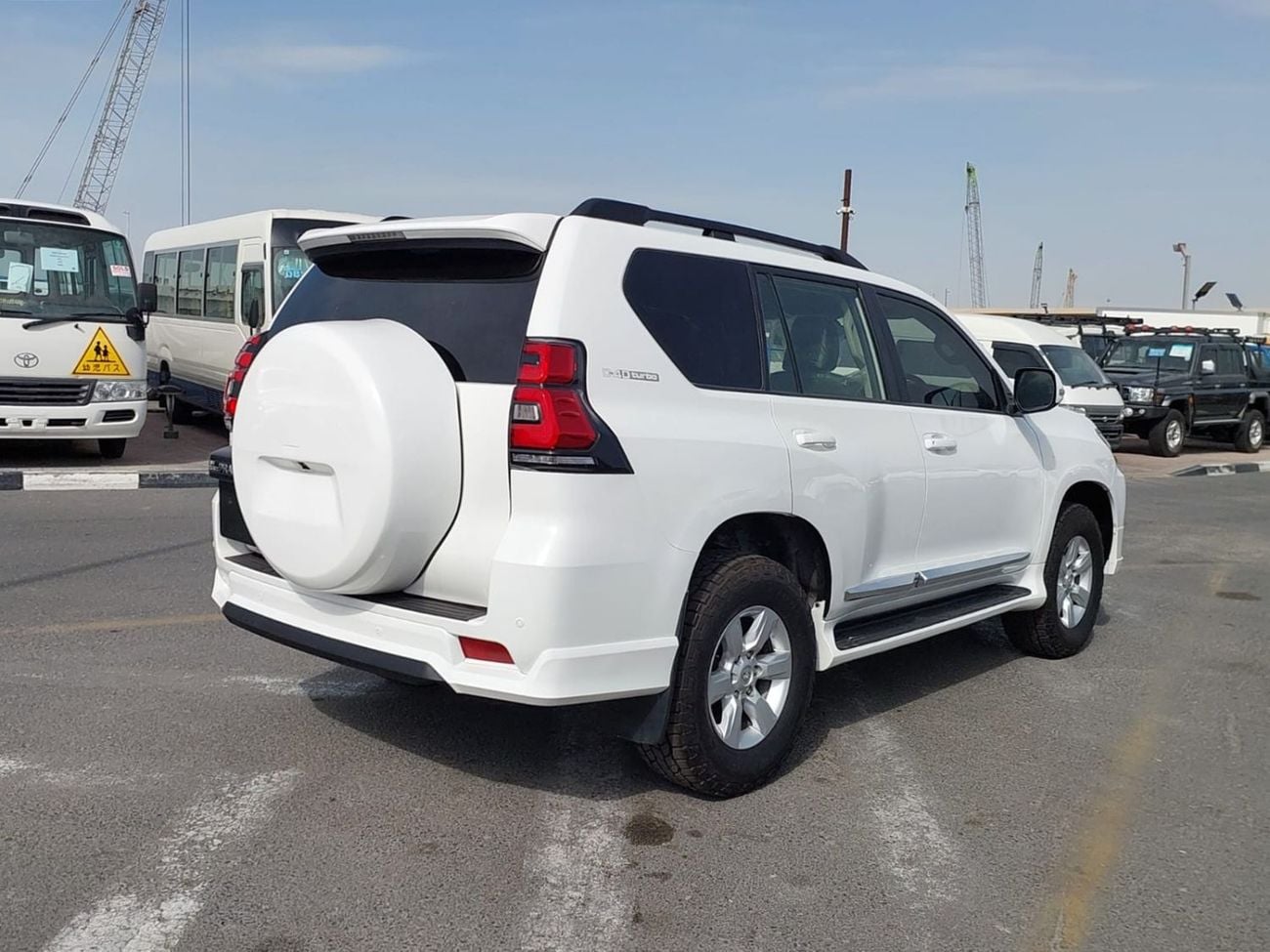 تويوتا لاند كروزر TOYOTA LAND CRUISER PRADO SUV RHD 2016 MODEL 2.8 L DIESEL AUTOMATIC(PM18328)