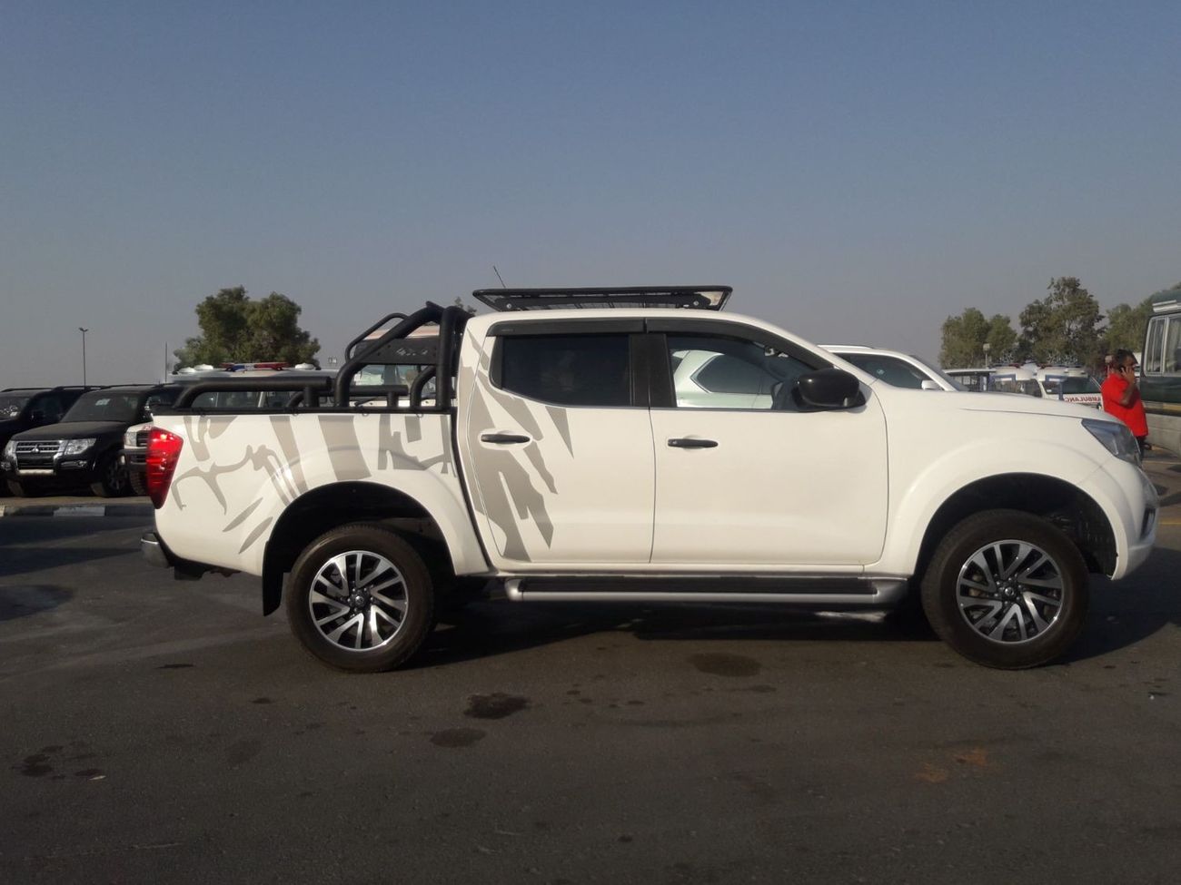 Nissan Navara NISSAN NAVARA RIGHT HAND DRIVE (PM1020)