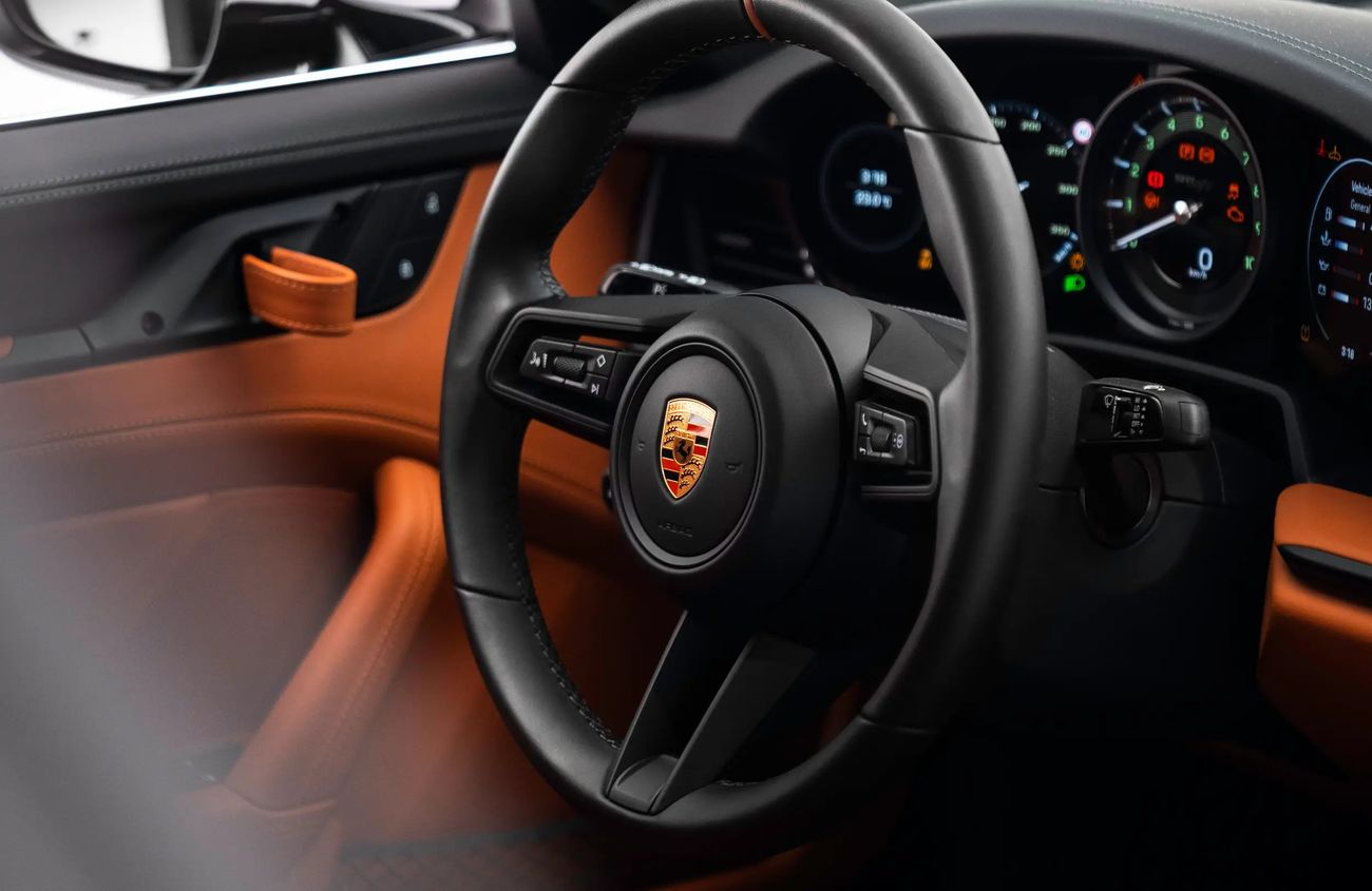 بورش 911 4.0L F6 Naturally Aspirated Engine