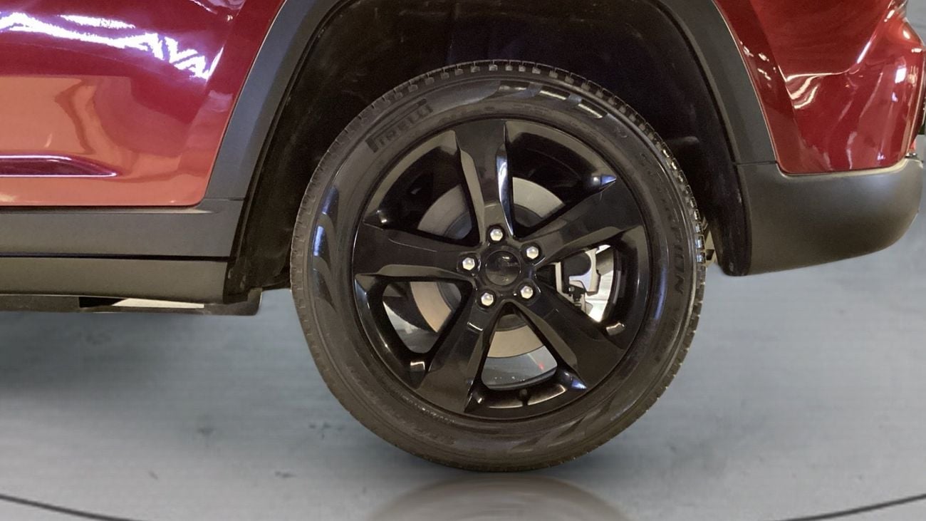 جيب شيروكي Altitude | شامل الضمان | 0 ﺪﻔﻋﺓ ﺃﻮﻟﻯ