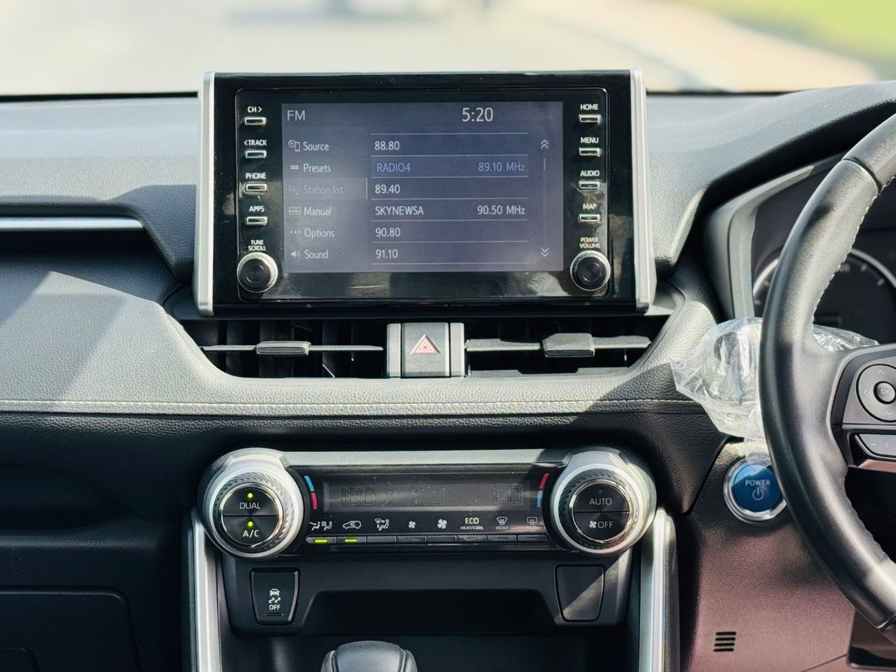 Toyota RAV4 Rav4 hybrid RHD