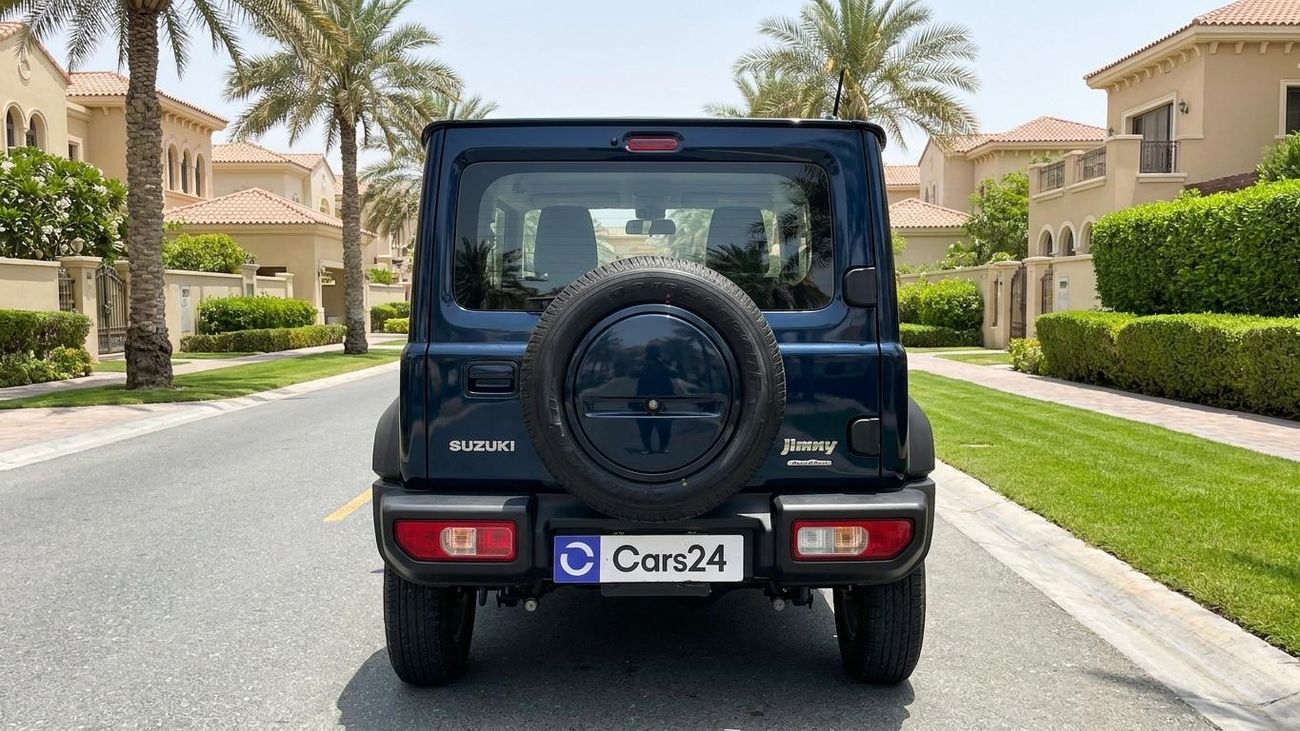 سوزوكي جيمني GLX كارس24 هي سوق ضخم للسيارات المستعملة موثوق ومضمون ٪كارس24 هي سوق ضخم للسيارات المستعملة موثوق ومضمون