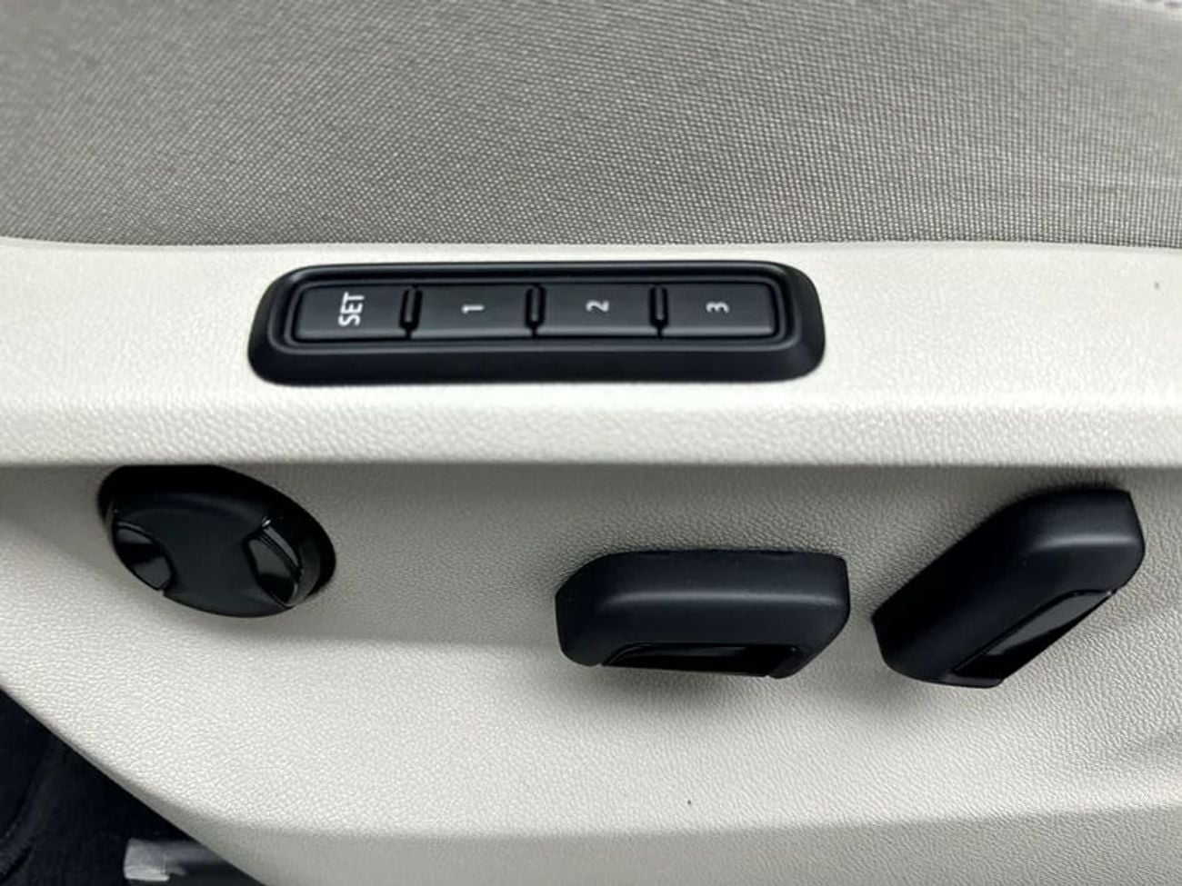 Volkswagen Teramont Comfortline 3.6L Comfortline 2.0L