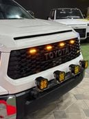 Toyota Tundra Std 5.7L