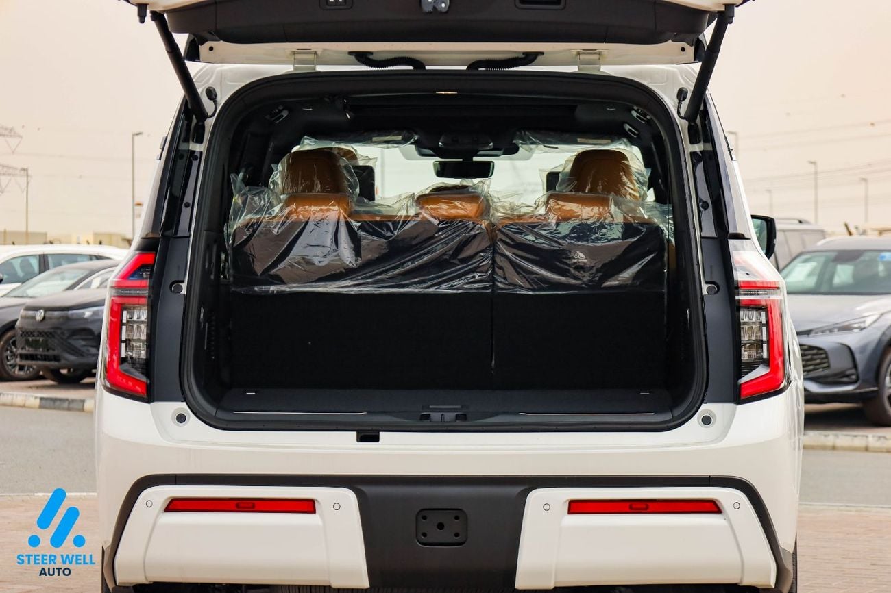 نيسان باترول LE Platinum | GCC | 3.5L V6 | AWD | Tan Inter | 8-Seater SUV | Height Control | Export