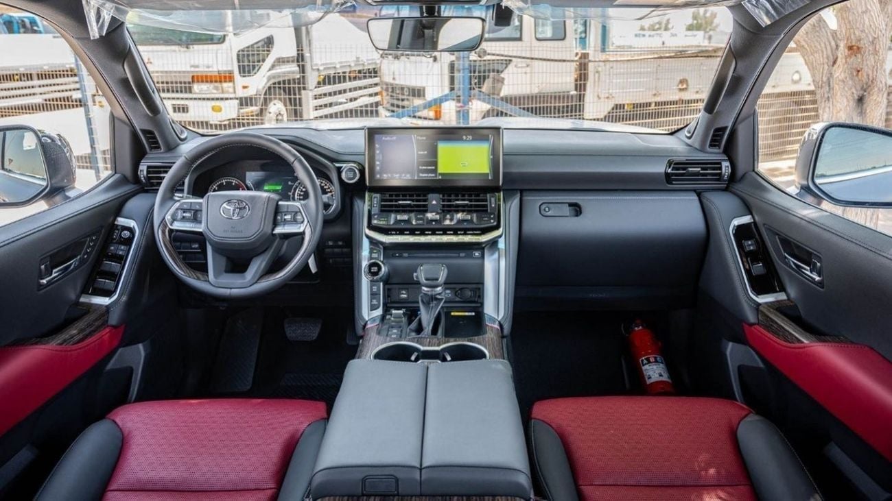 Toyota Land Cruiser VXR 3.3L