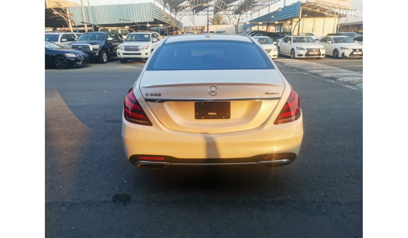 Mercedes-Benz S 560