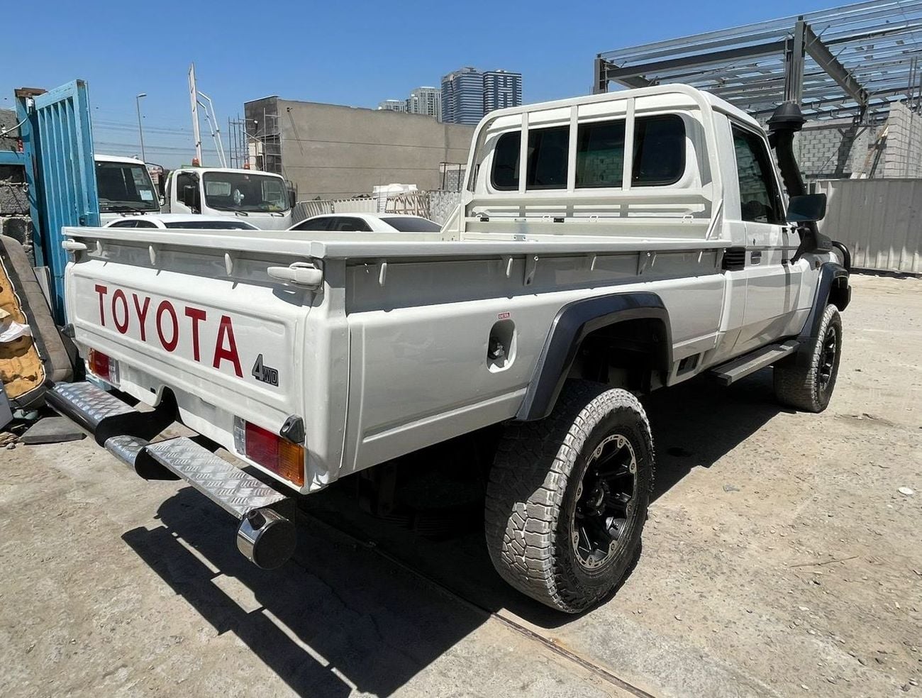 تويوتا لاند كروزر بيك آب LAND CRUISER PICKUP ,MODEL YEAR 2022 ,DIESEL 4.5 LITER ,RIGHT HAND DRIVE