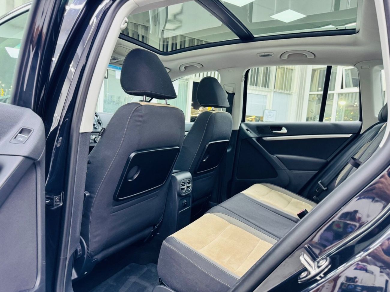 Volkswagen Tiguan SE 2.0L